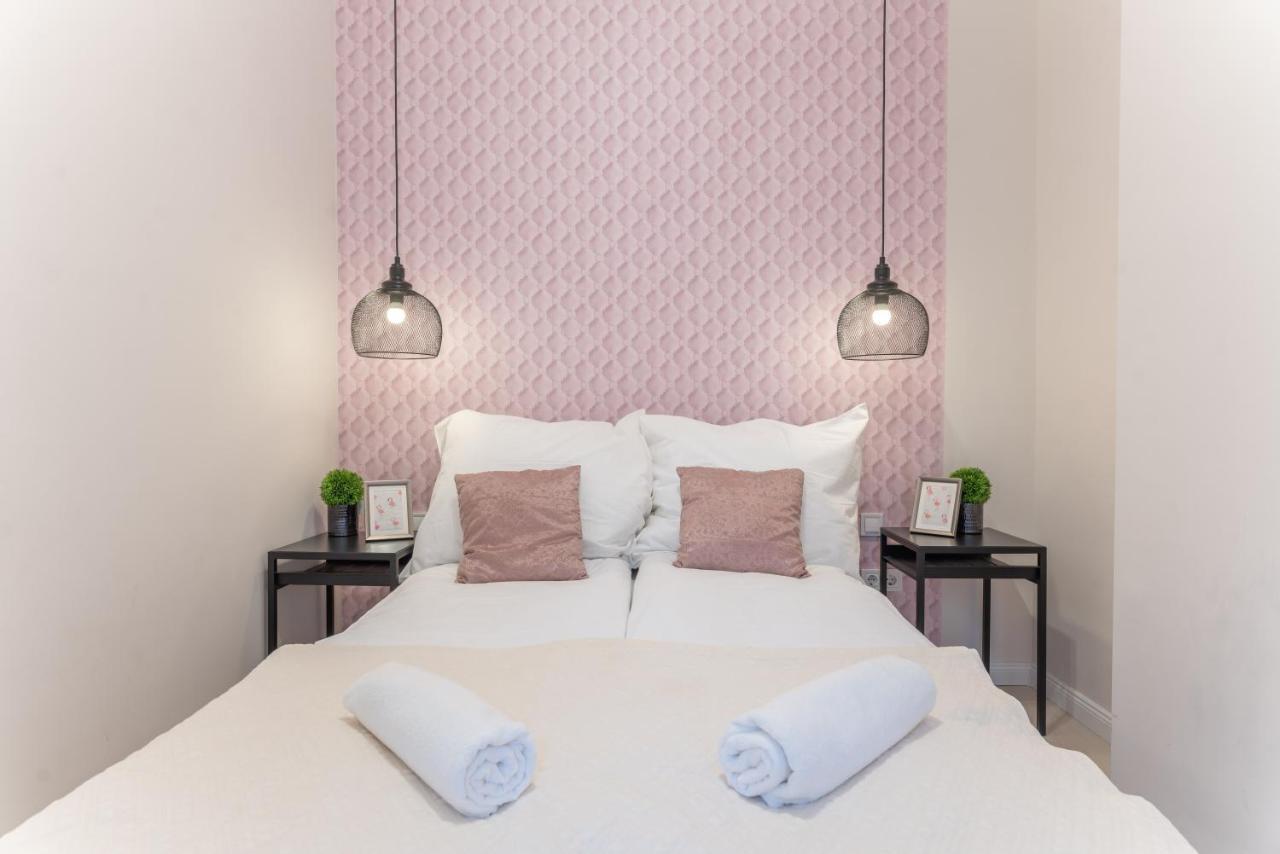 Milano Design Apartment City Center With Ac Budapeszt Zewnętrze zdjęcie